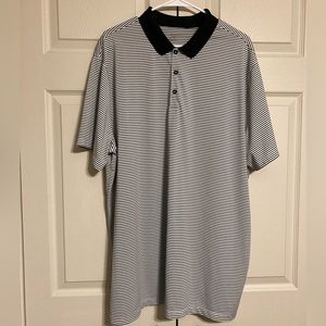 NIKE Golf standard fit pullover size XXLARGE